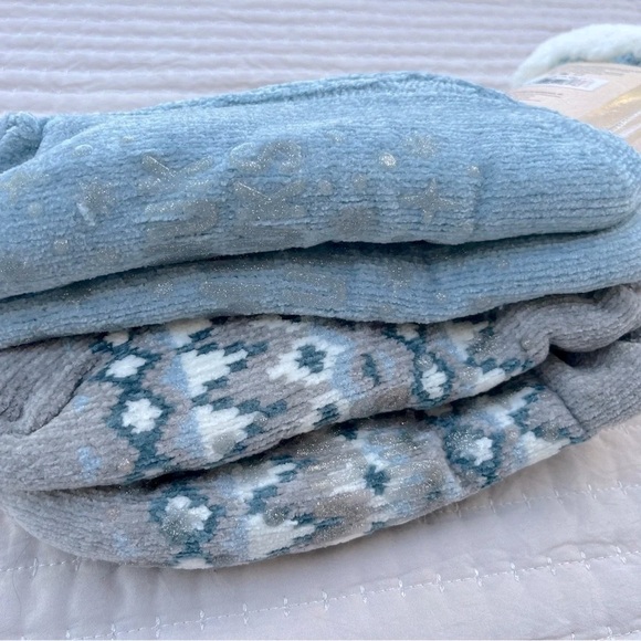 🎁 2 PAIR • Muk Luks Cabin Socks • size women’s 5-7 & men’s 6-8 or S / M • NEW - Picture 4 of 6